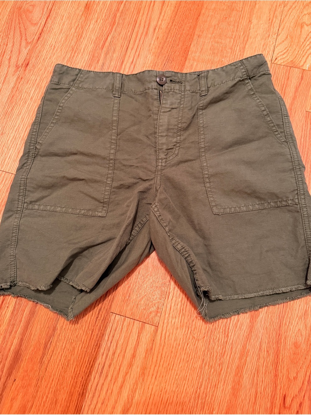 J. Crew Olive Green Casual Patch Pocket Shorts 7” inseam